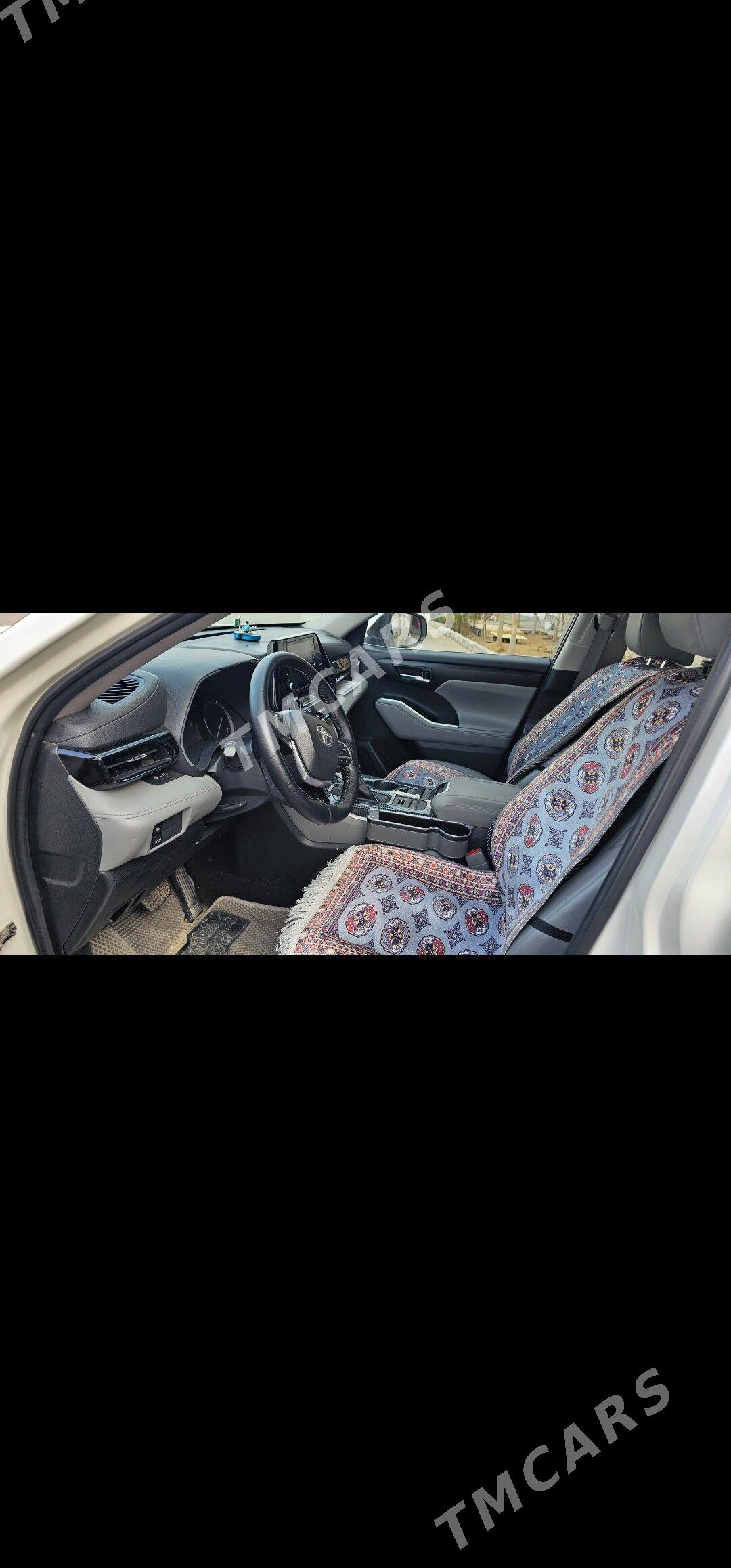 Toyota Highlander 2021 - 525 000 TMT - 9 мкр - img 2