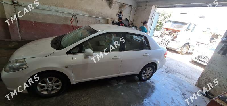 Nissan Tiida 2006 - 125 000 TMT - Бузмеин - img 5