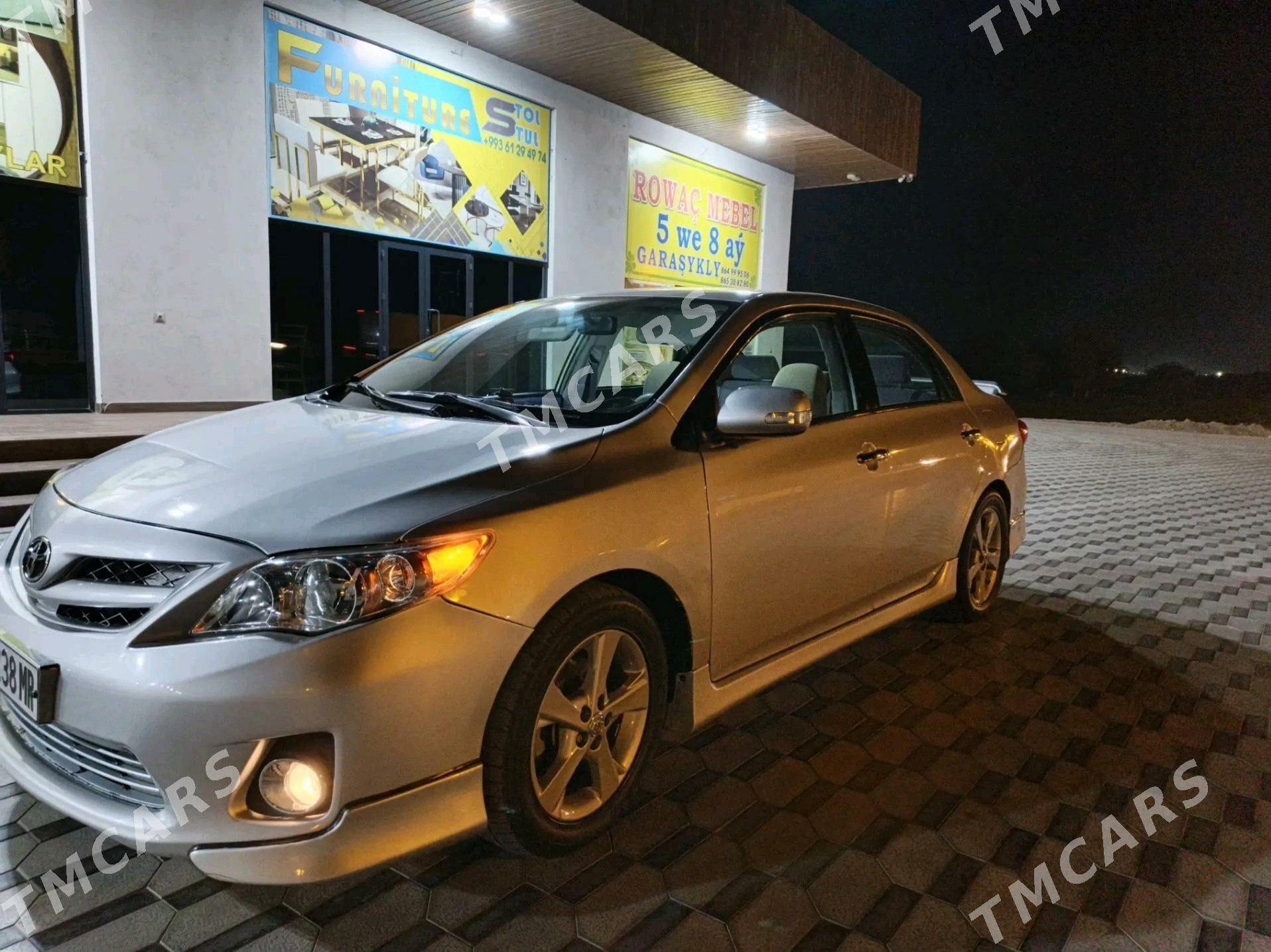 Toyota Corolla 2011 - 150 000 TMT - Мары - img 3
