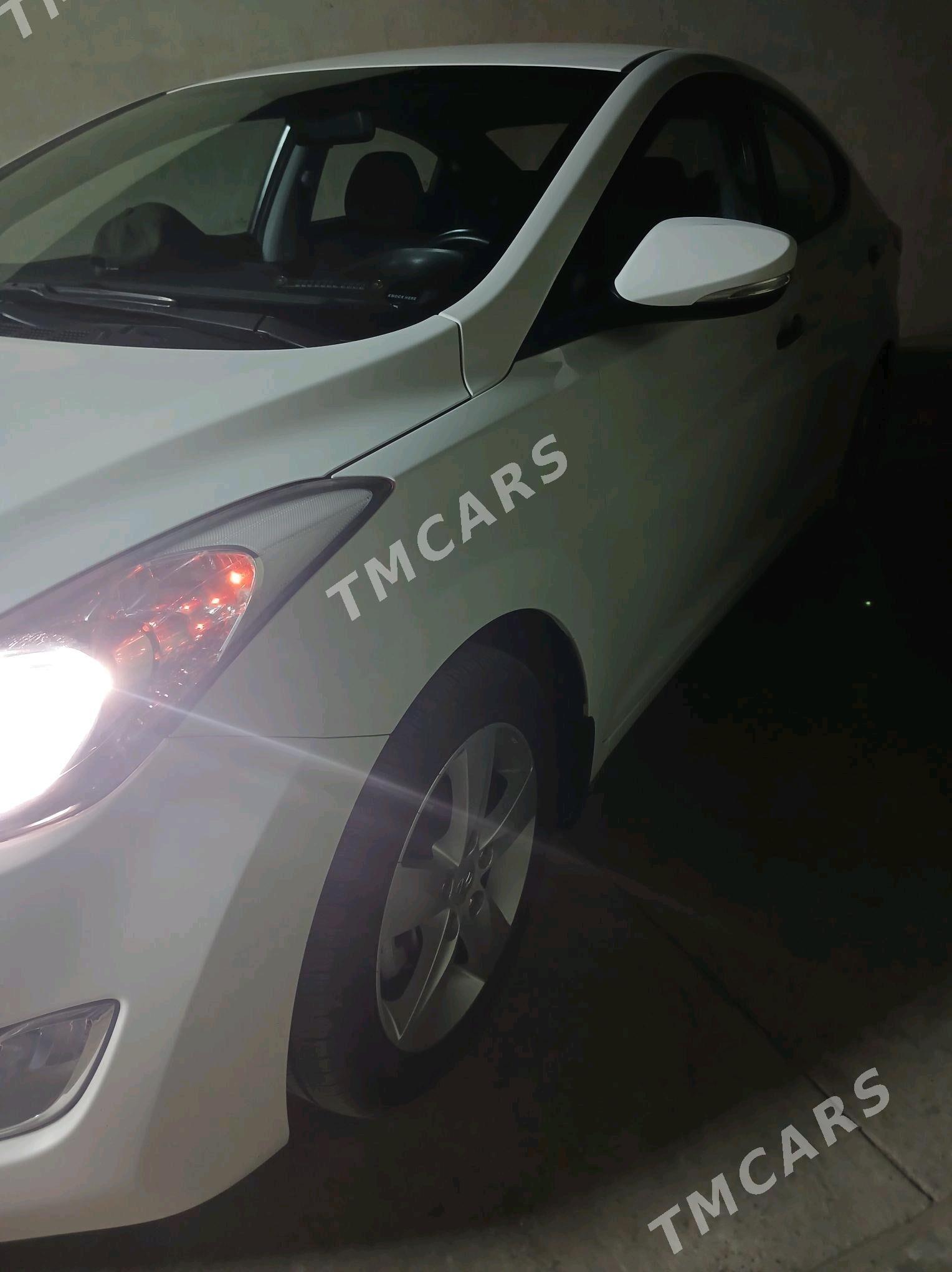 Hyundai Elantra 2013 - 170 000 TMT - Ашхабад - img 4