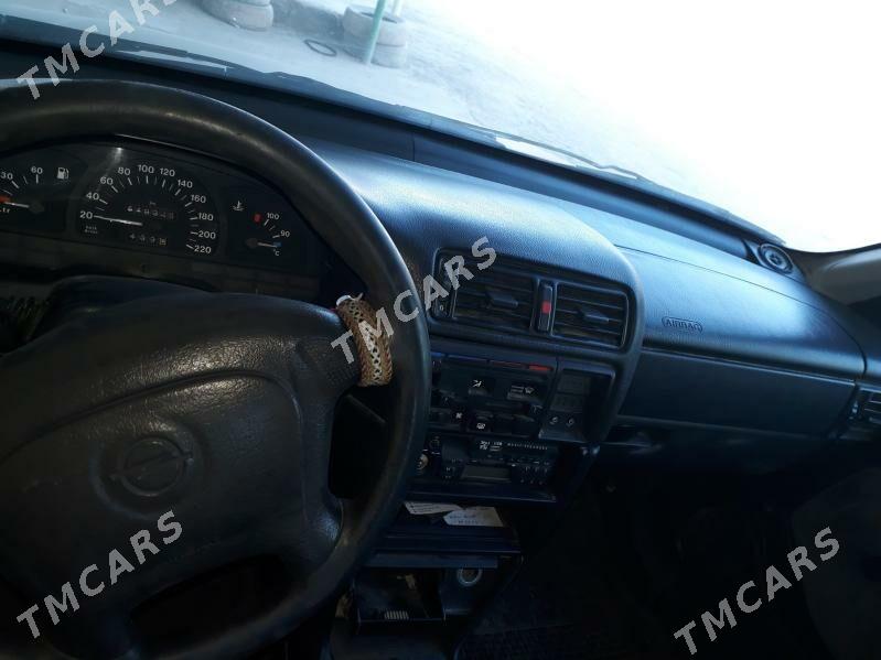 Opel Vectra 1995 - 35 000 TMT - Шабатский этрап - img 1