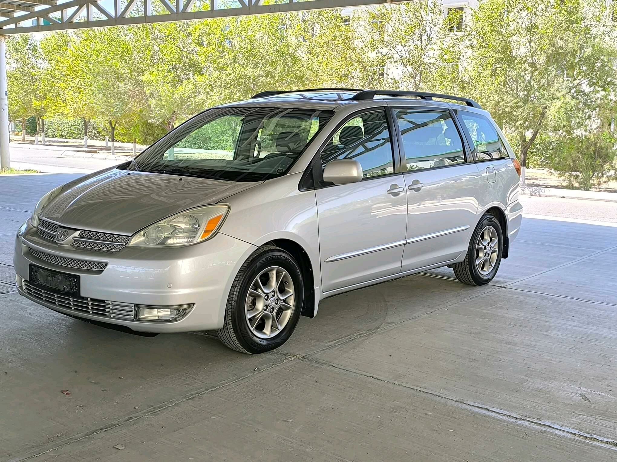 Toyota Sienna 2004 - 258 000 TMT - Türkmenabat - img 1