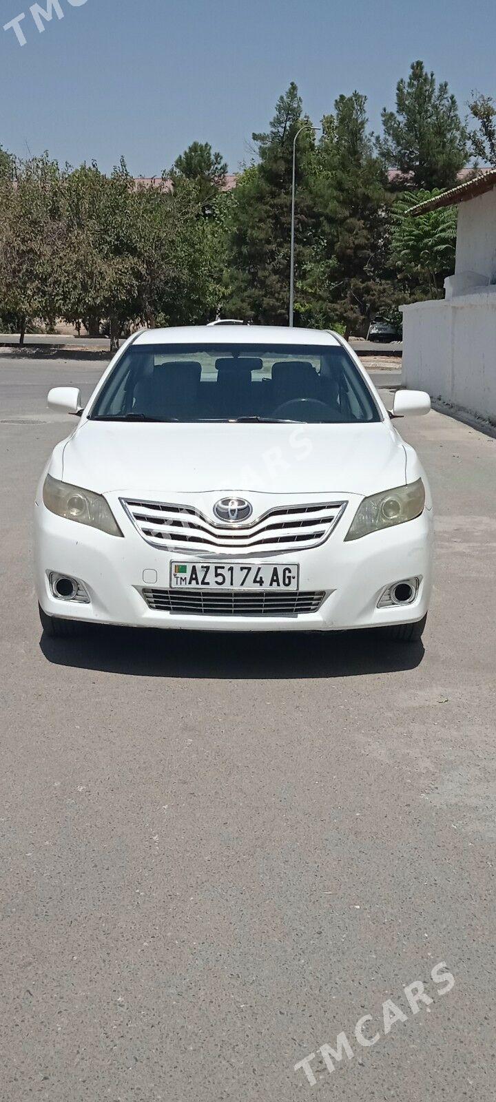 Toyota Camry 2011 - 168 000 TMT - Мир 1 - img 2