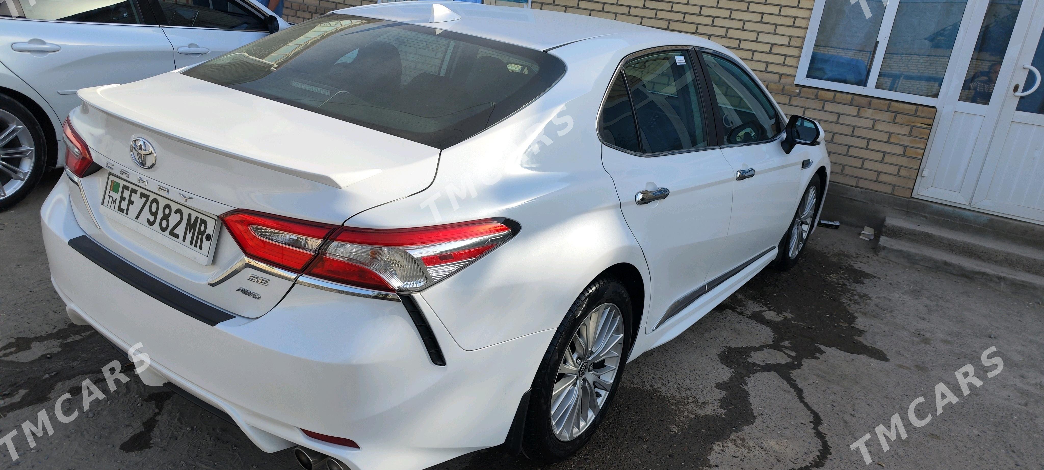 Toyota Camry 2020 - 270 000 TMT - Байрамали - img 4