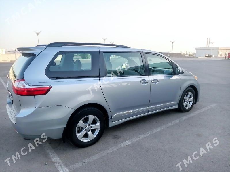 Toyota Sienna 2016 - 350 000 TMT - Балканабат - img 7