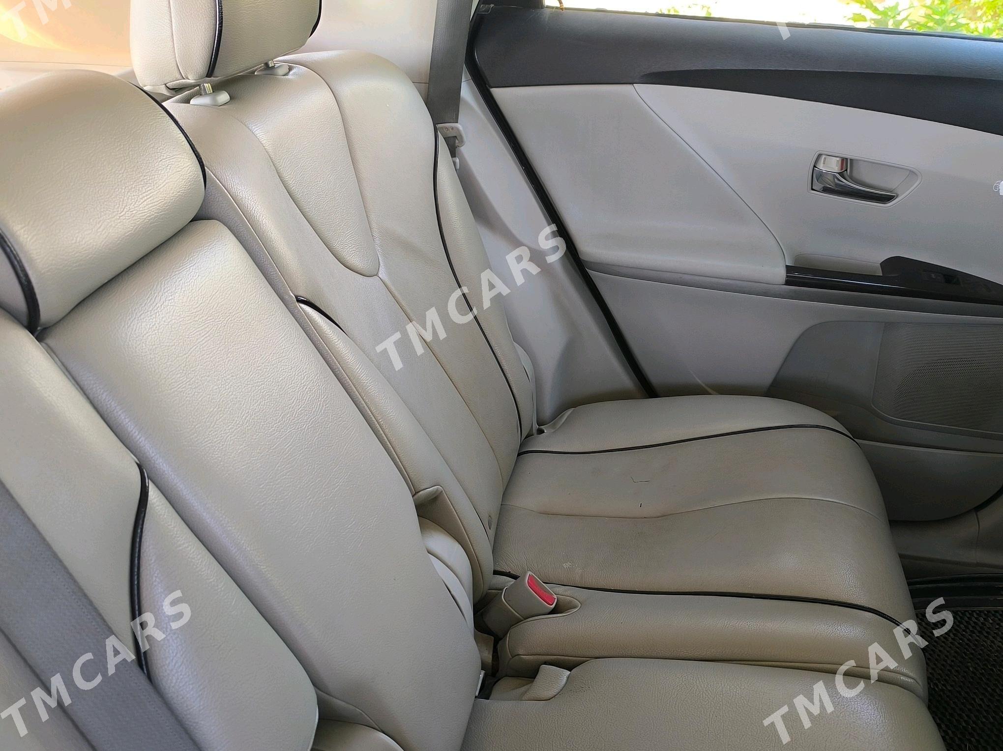 Toyota Venza 2010 - 200 000 TMT - Türkmenabat - img 3