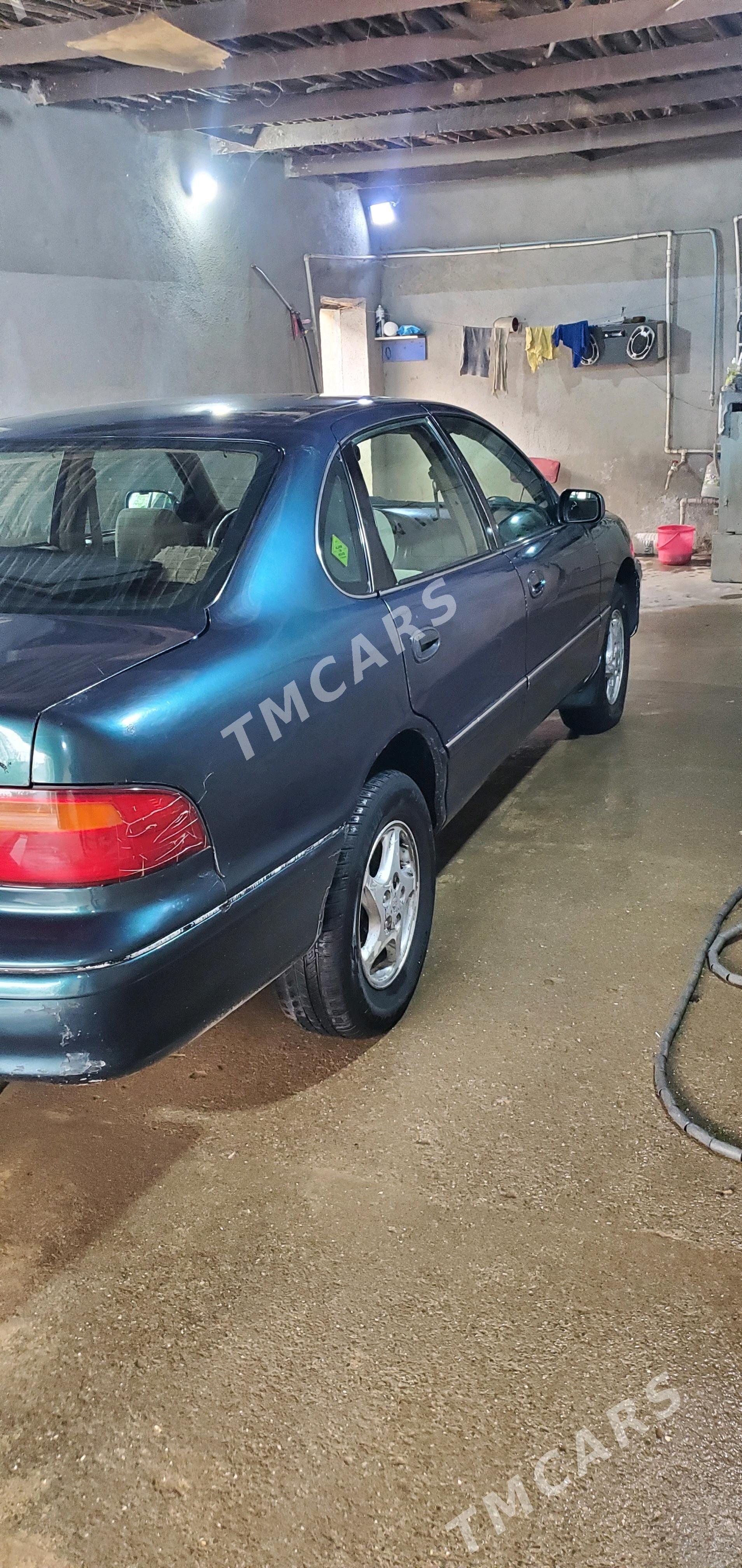 Toyota Avalon 1998 - 110 000 TMT - Дашогуз - img 2