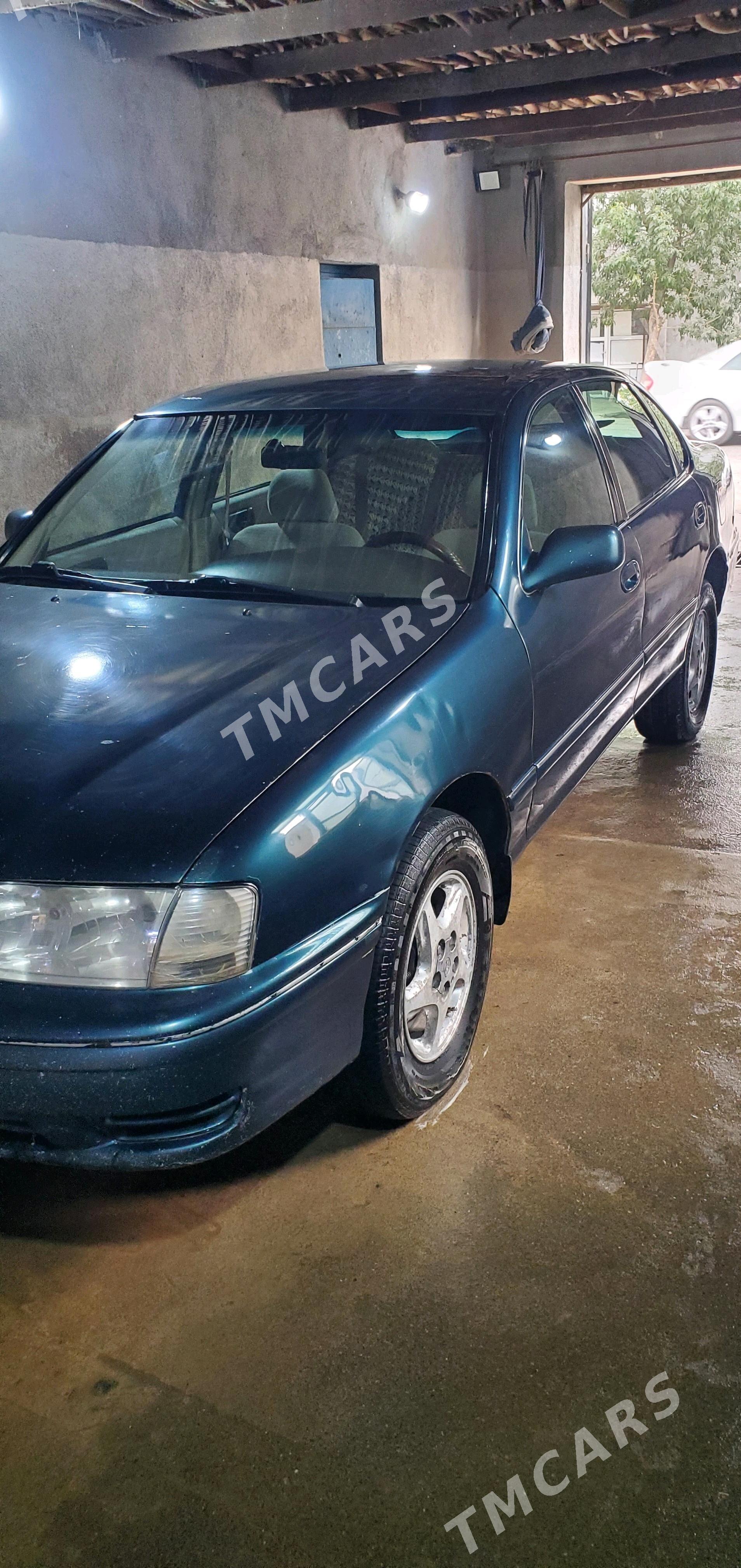 Toyota Avalon 1998 - 110 000 TMT - Дашогуз - img 3