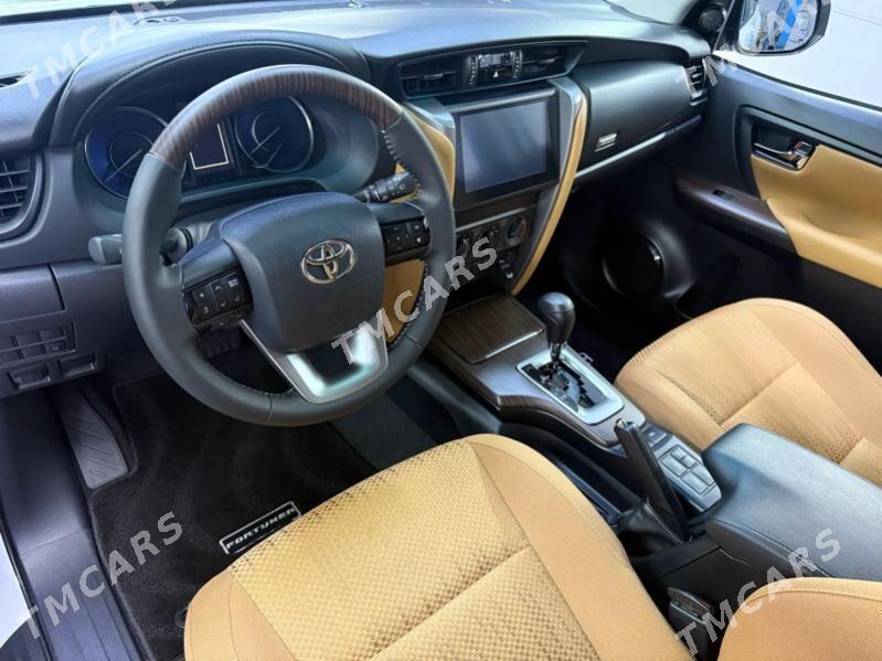 Toyota Fortuner 2024 - 617 000 TMT - Aşgabat - img 6