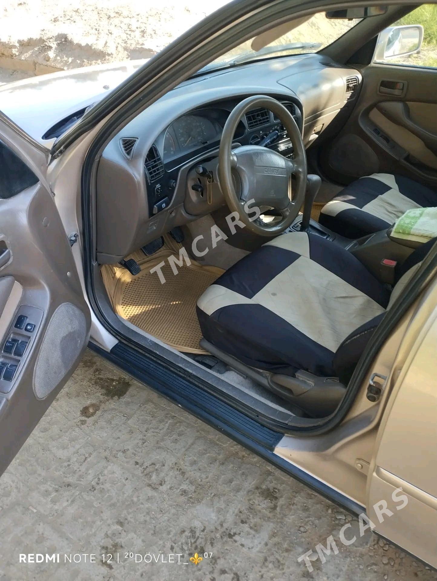 Toyota Camry 1996 - 105 000 TMT - Сакарчага - img 5