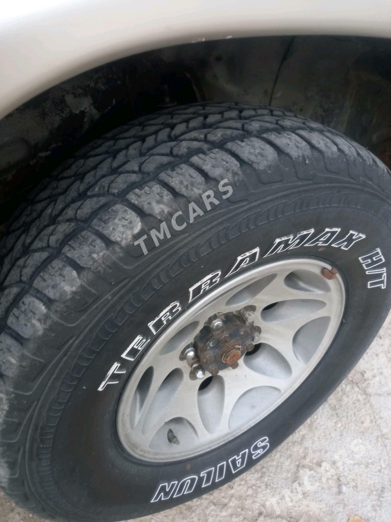 Mitsubishi Pajero 1992 - 35 000 TMT - Balkanabat - img 3