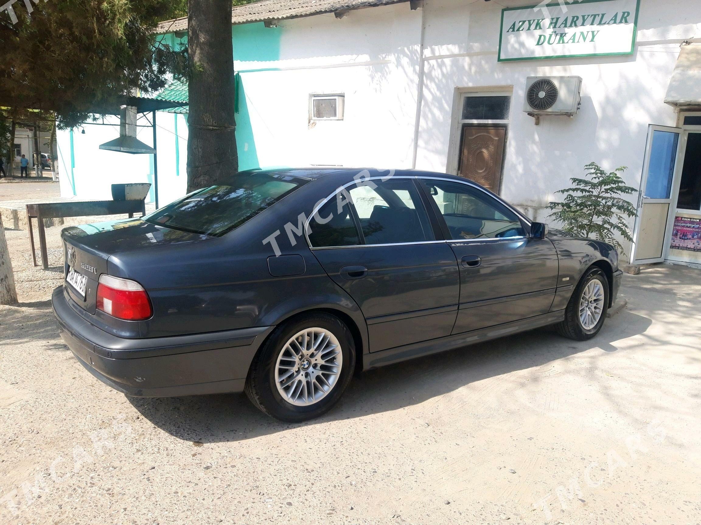 BMW 528 2000 - 110 000 TMT - Magtymguly - img 4