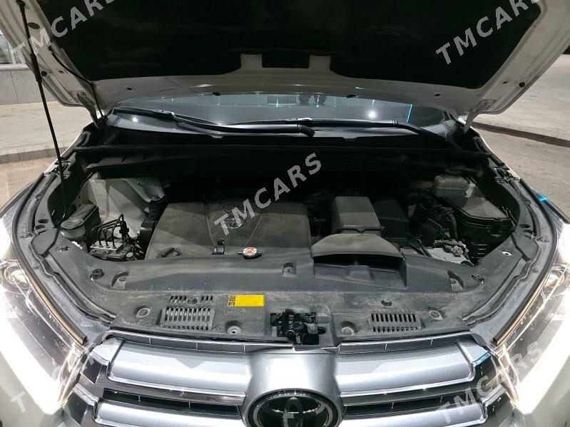 Toyota Highlander 2019 - 770 000 TMT - Daşoguz - img 4