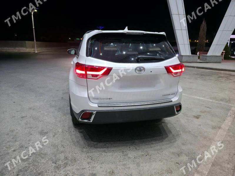 Toyota Highlander 2019 - 770 000 TMT - Daşoguz - img 8