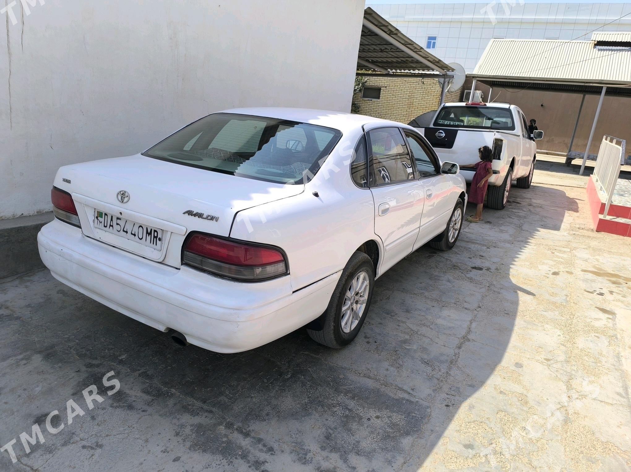Toyota Avalon 1996 - 75 000 TMT - Мары - img 4