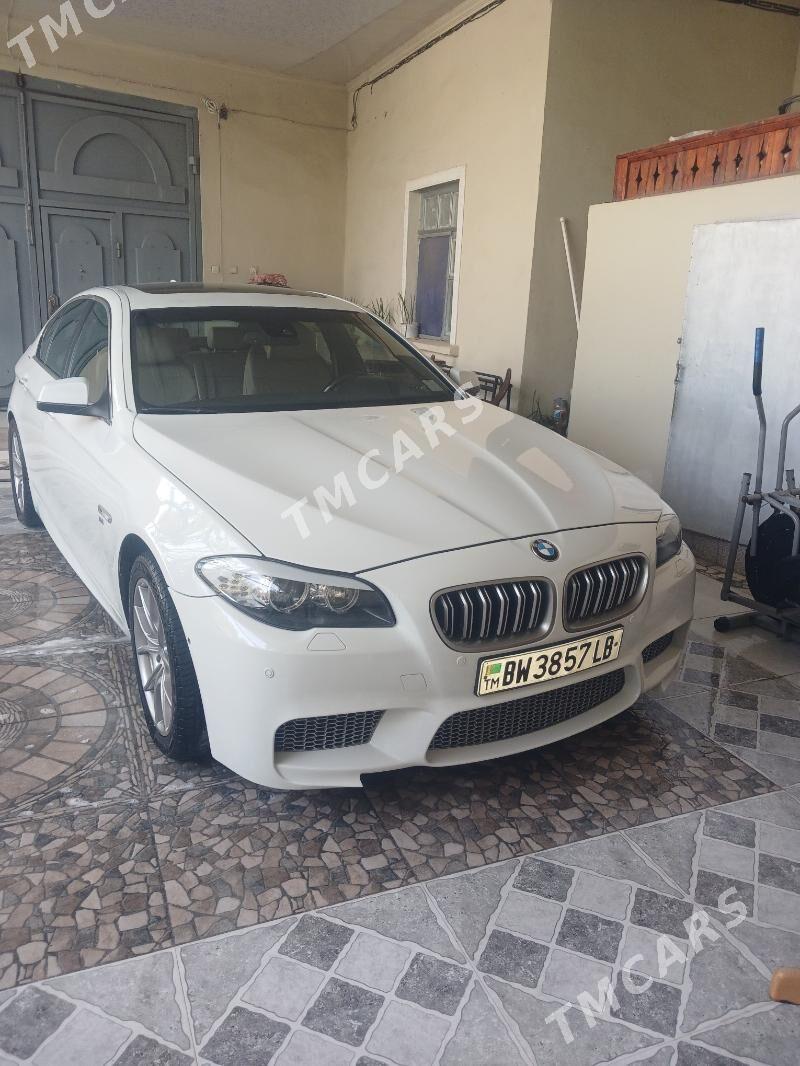 BMW F10 M5 2010 - 310 000 TMT - Türkmenabat - img 3
