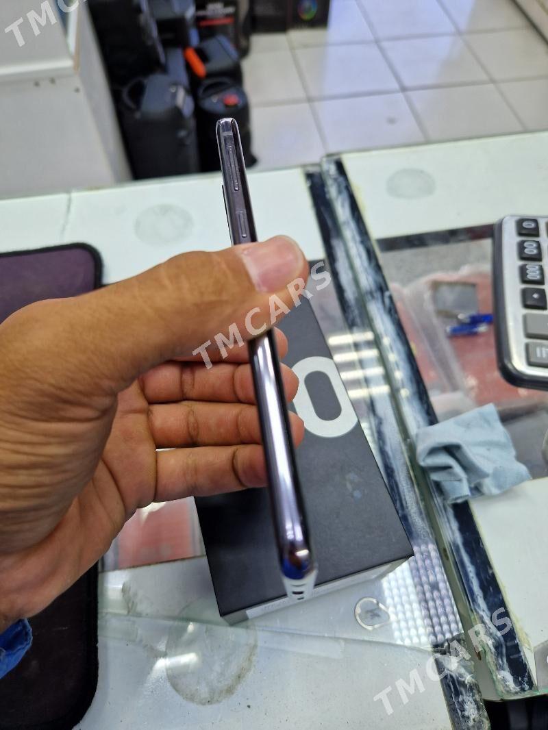 samsung S10 - Гаудан "Б" - img 2