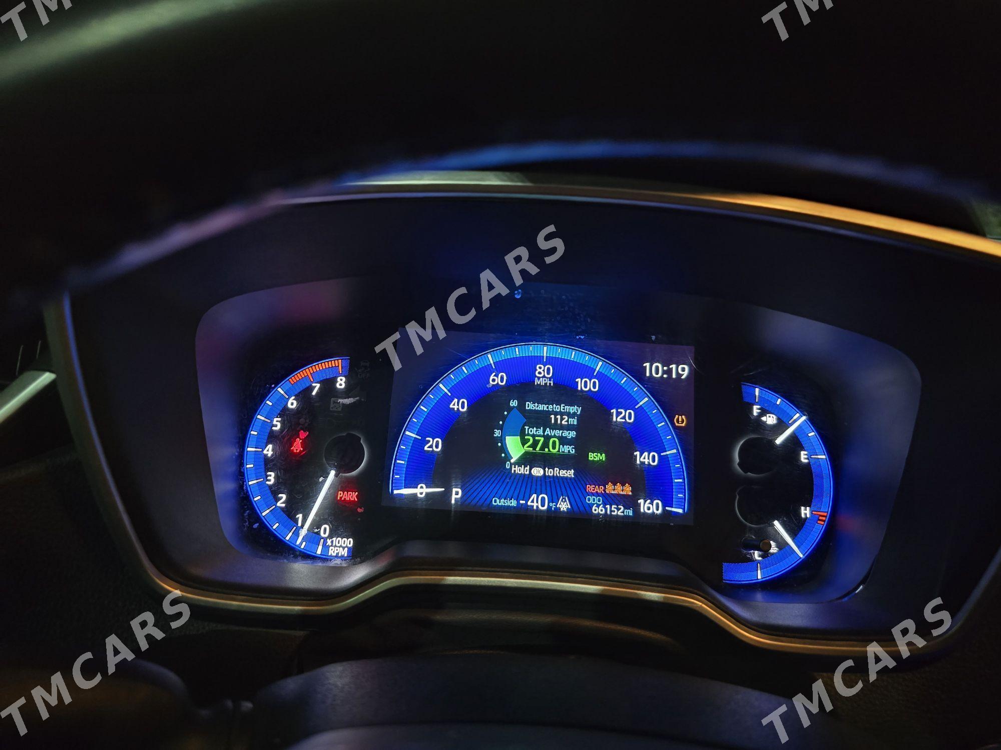 Toyota Corolla 2022 - 245 000 TMT - Ашхабад - img 9