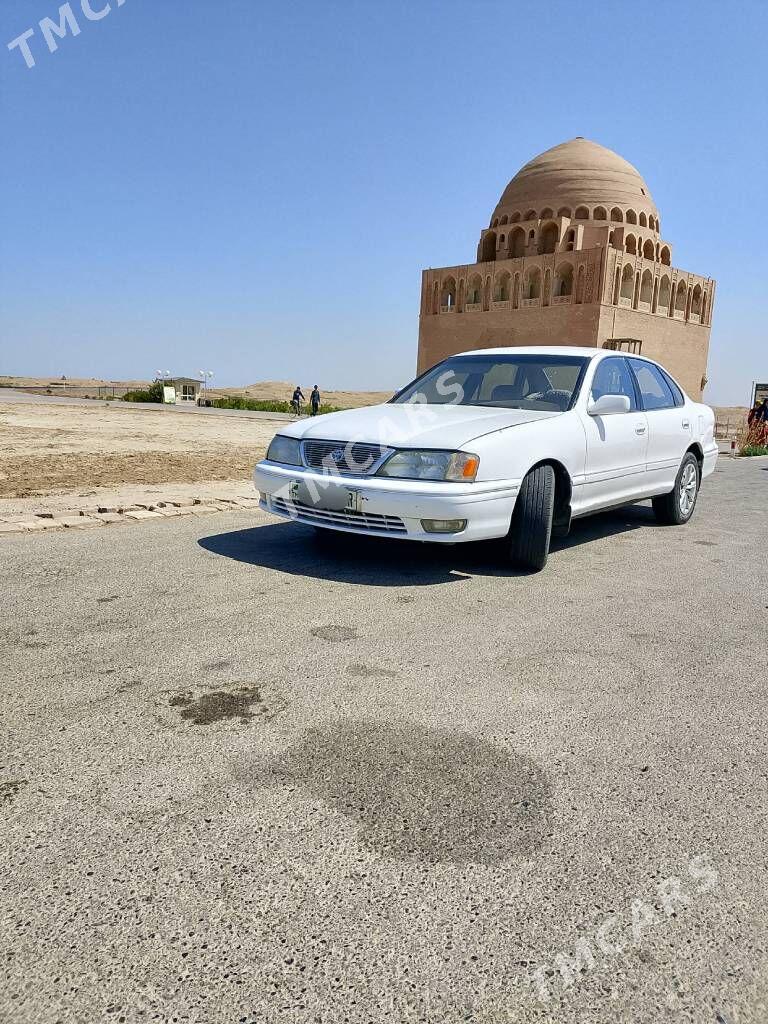 Toyota Avalon 1996 - 90 000 TMT - Байрамали - img 3