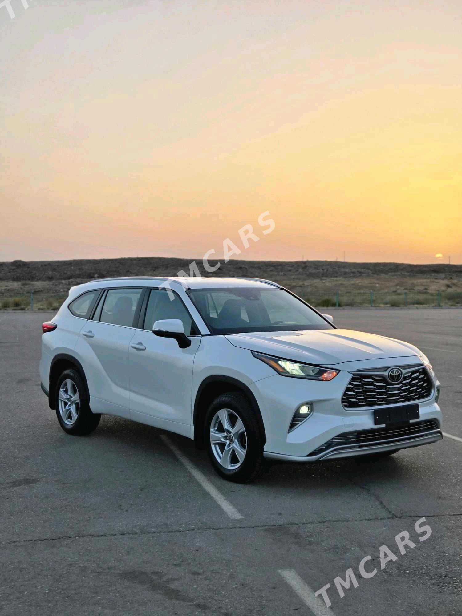 Toyota Highlander 2020 - 480 000 TMT - Aşgabat - img 8