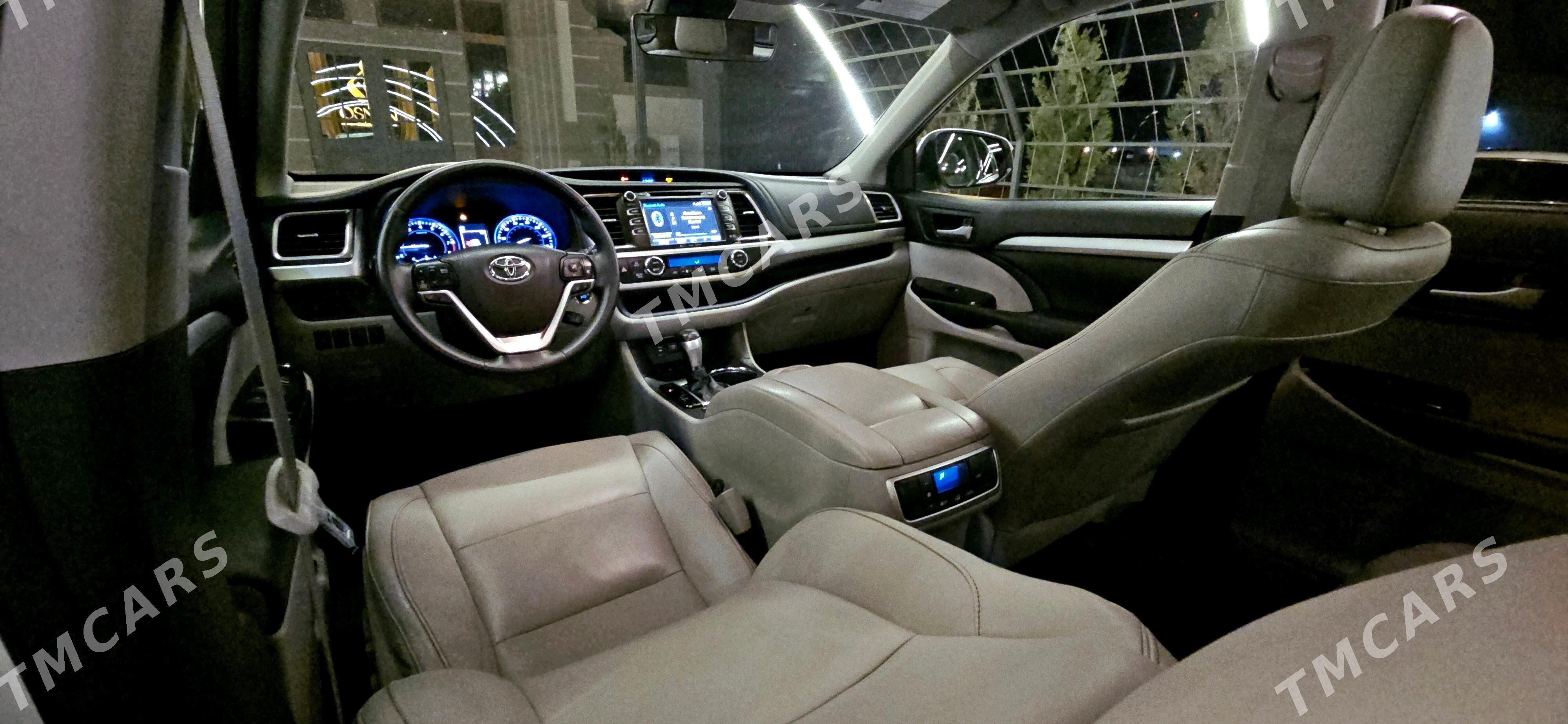 Toyota Highlander 2018 - 510 000 TMT - Daşoguz - img 7