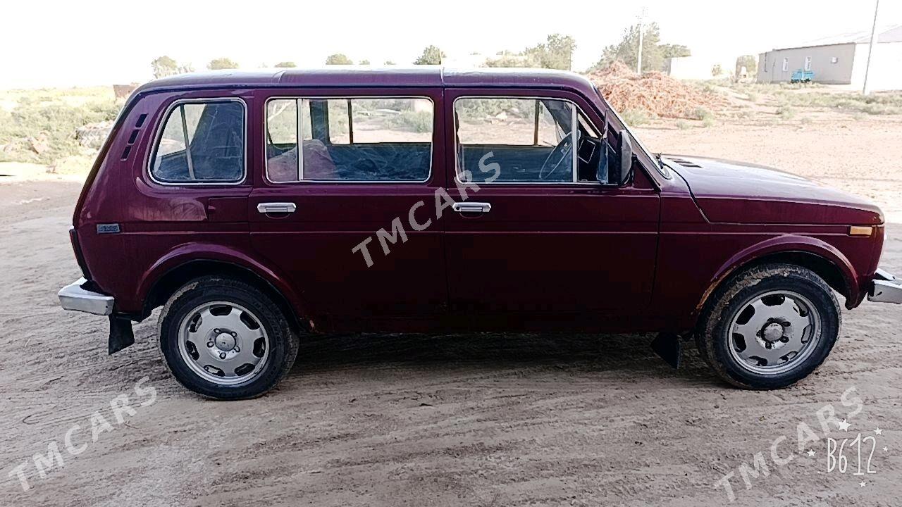 Lada Niva 1998 - 40 000 TMT - етр. Туркменбаши - img 7