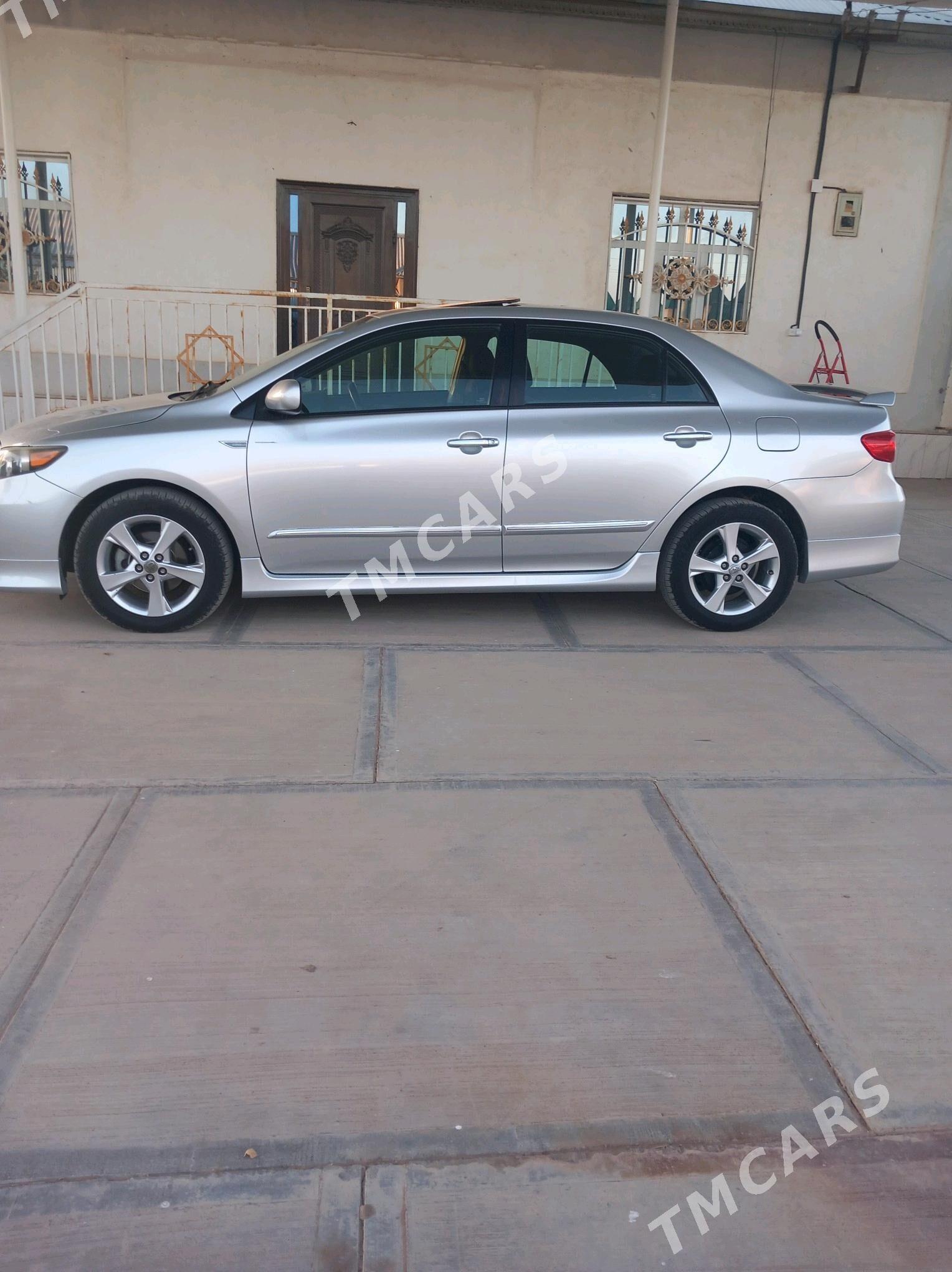 Toyota Corolla 2013 - 185 000 TMT - Серахс - img 4