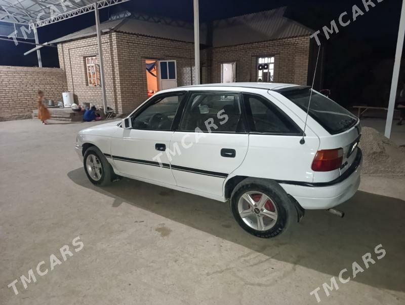 Opel Antara 1992 - 24 000 TMT - Mary - img 2