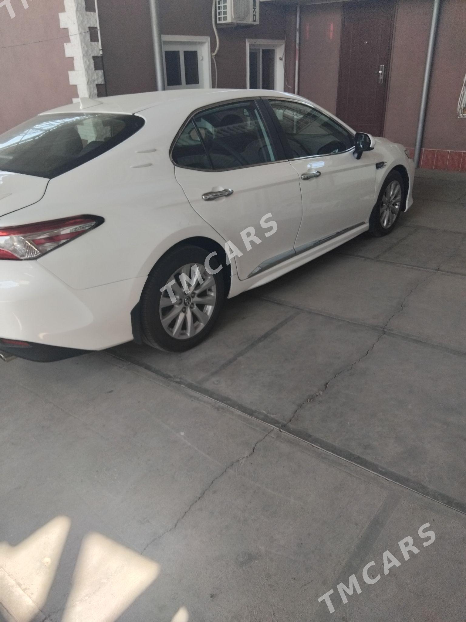 Toyota Camry 2020 - 285 000 TMT - Ашхабад - img 8
