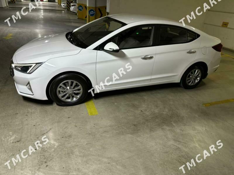 Hyundai Elantra 2019 - 220 000 TMT - Atatürk köç. - img 5
