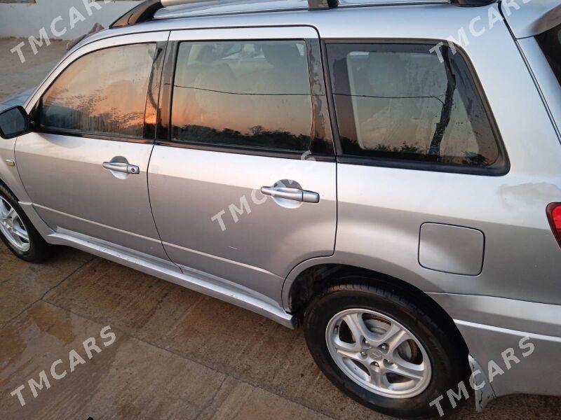 Mitsubishi Outlander 2003 - 85 000 TMT - Ходжамбаз - img 4