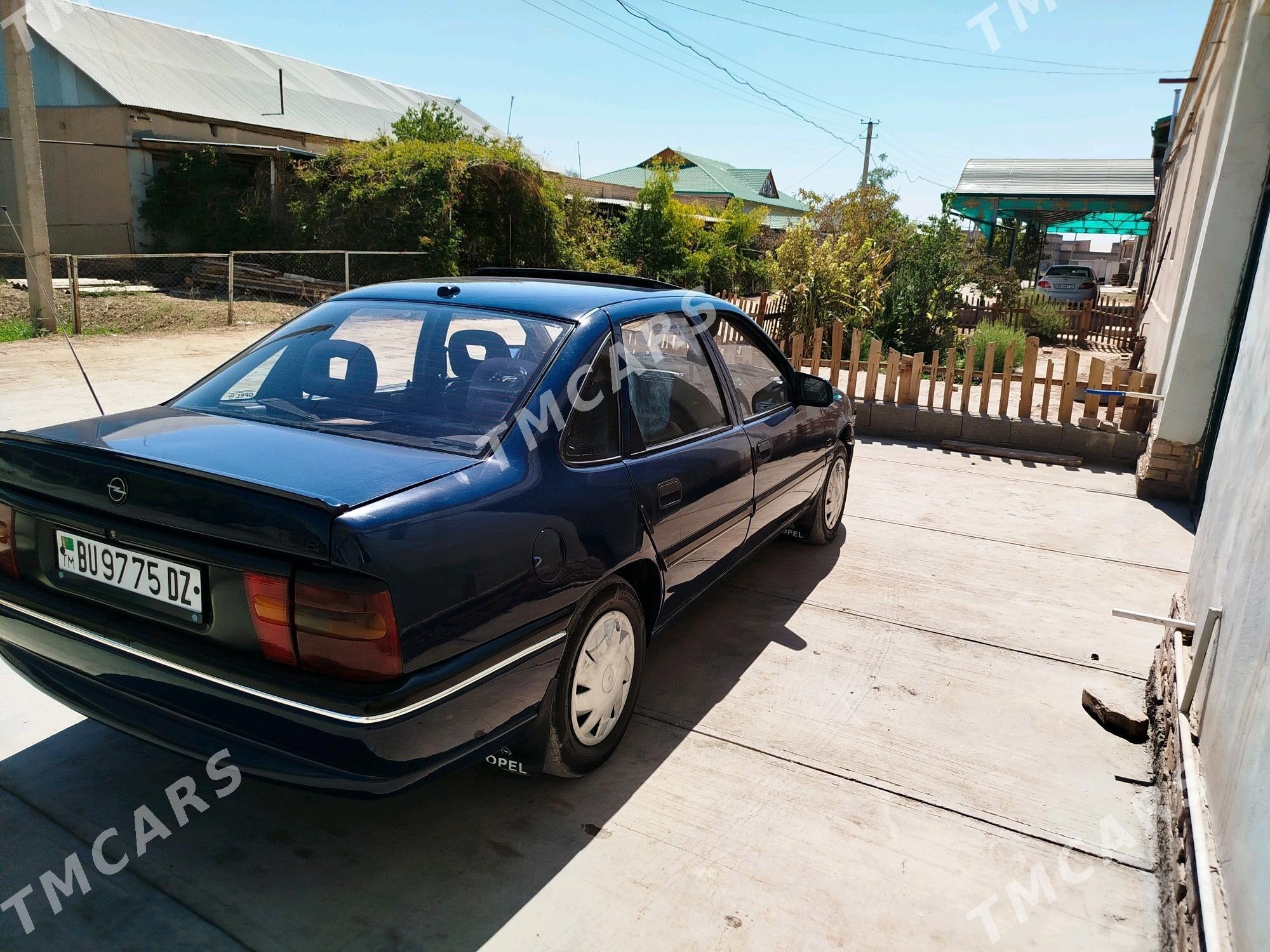 Opel Vectra 1992 - 55 000 TMT - Гурбансолтан Едже - img 2