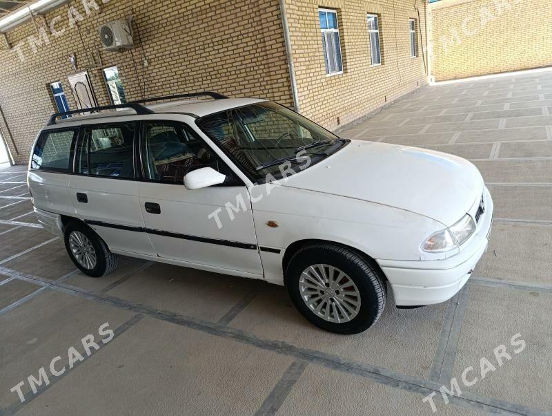Opel Astra 1995 - 30 000 TMT - Мургап - img 3
