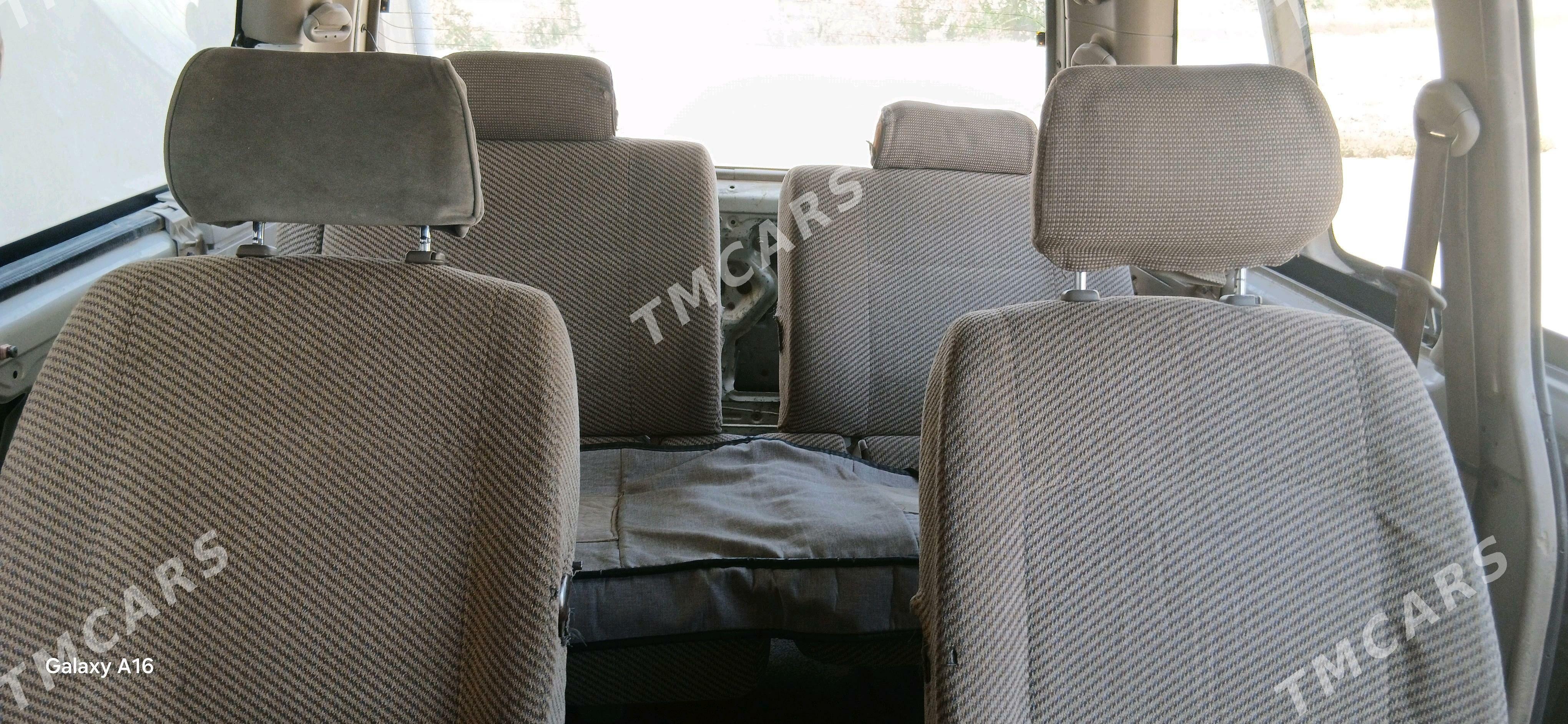 Toyota Town Ace 1995 - 26 000 TMT - Mary - img 3