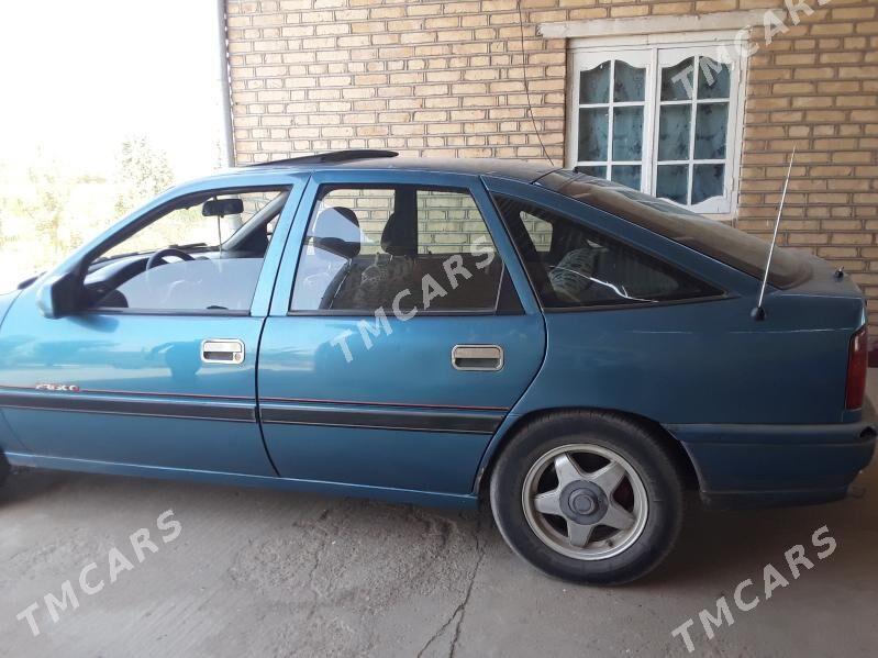 Opel Vectra 1992 - 42 000 TMT - Wekilbazar - img 3