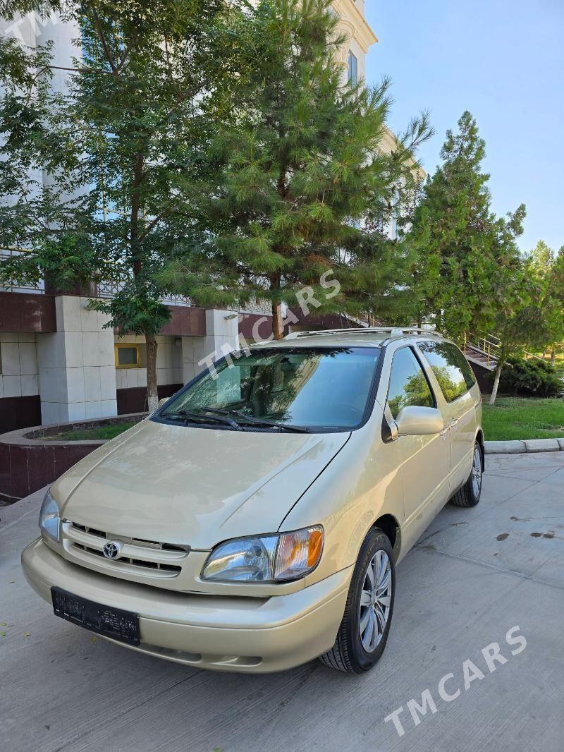 Toyota Sienna 2001 - 146 000 TMT - Туркменабат - img 3