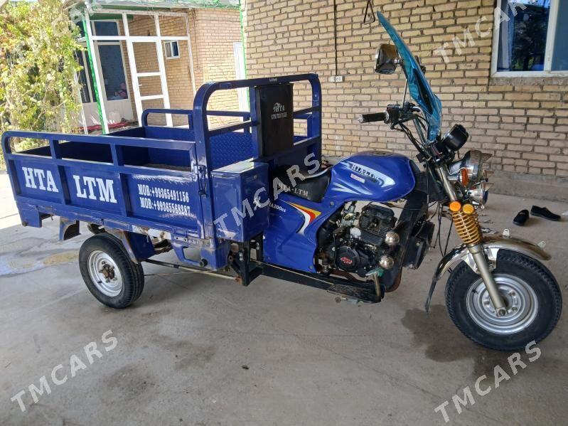 Fekon FK200-14G 2022 - 25 000 TMT - Дянев - img 3