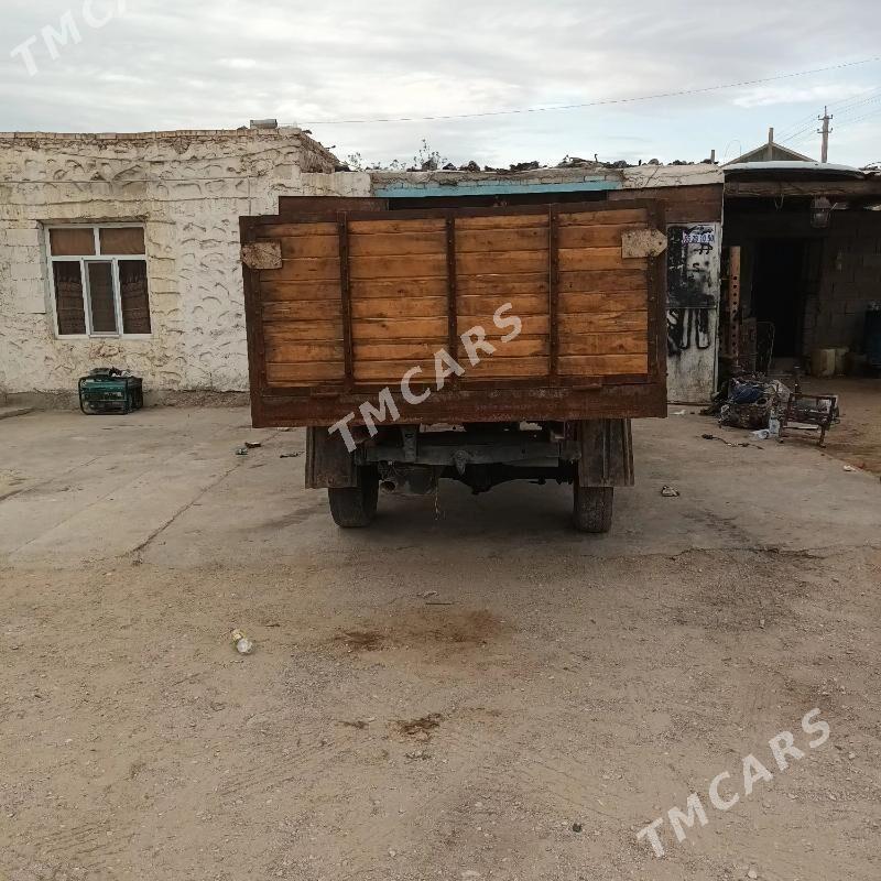 UAZ 452 1989 - 70 000 TMT - Балканабат - img 2