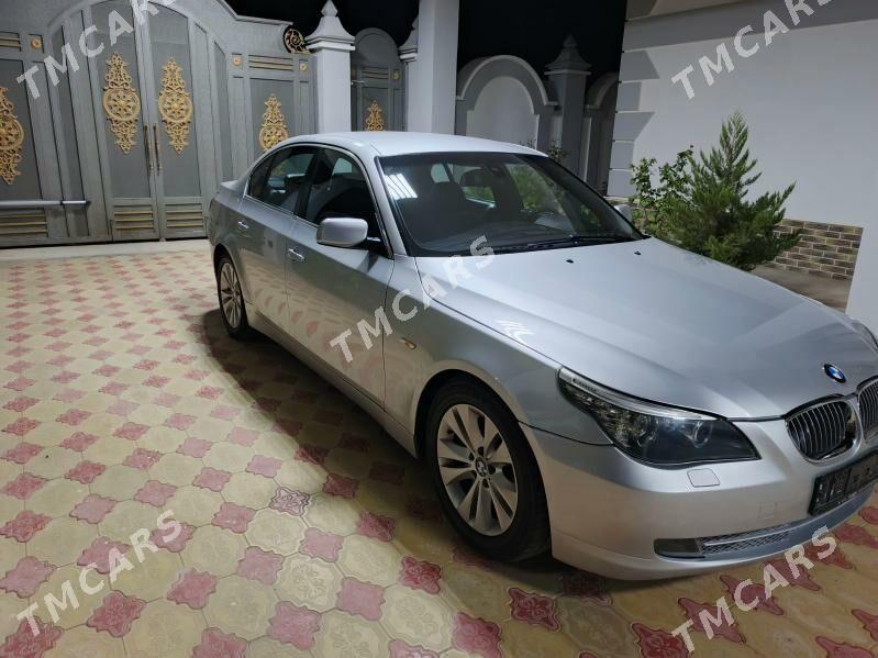 BMW 525 2004 - 175 000 TMT - Balkanabat - img 4