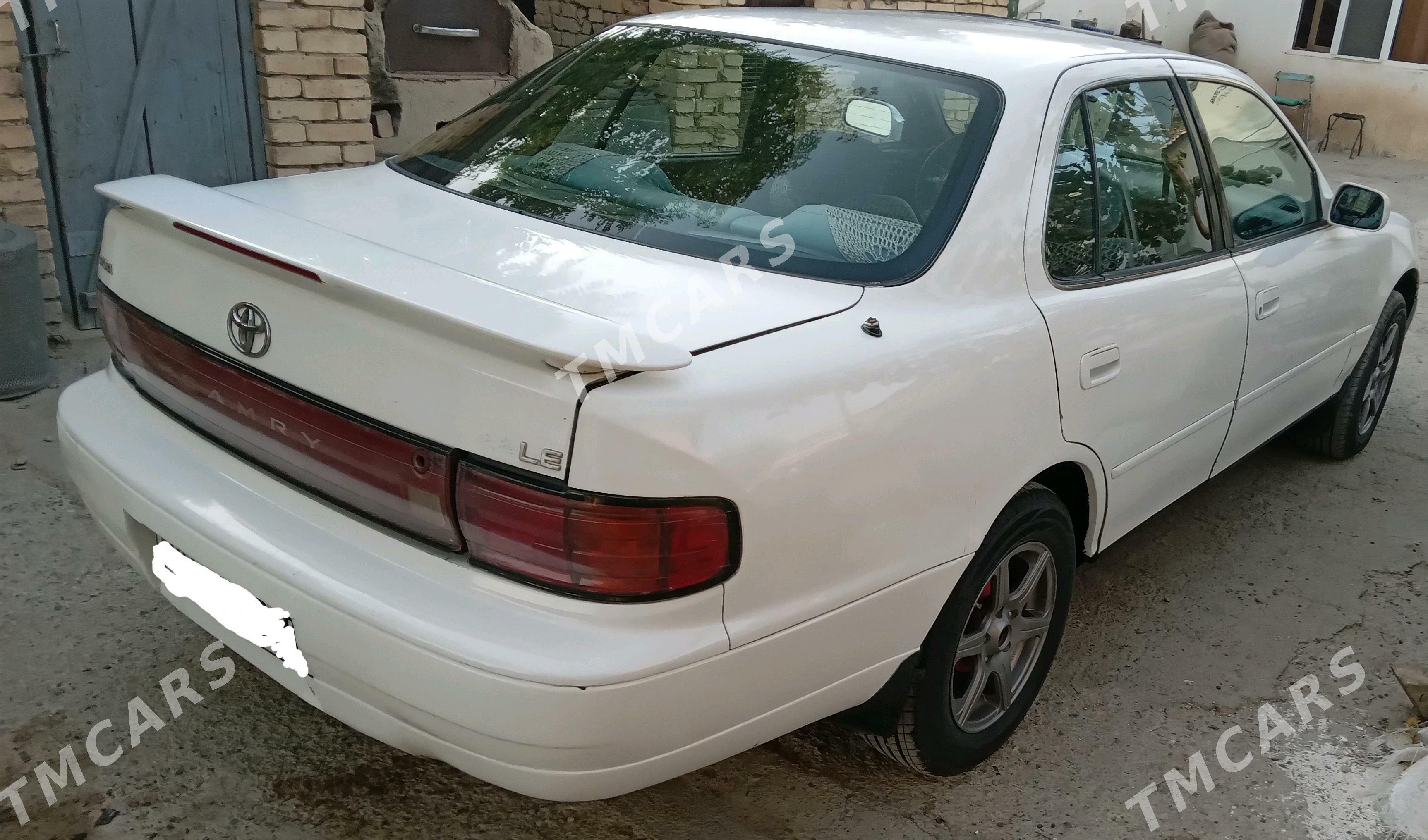 Toyota Camry 1993 - 84 000 TMT - Гызыларбат - img 3