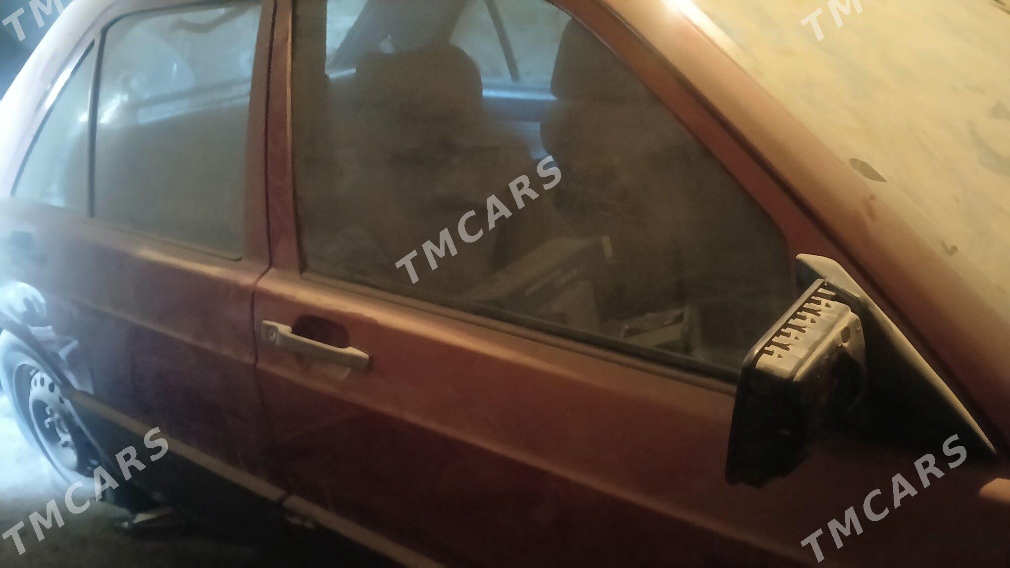 Mercedes-Benz 190E 1989 - 9 000 TMT - Гурбансолтан Едже - img 2