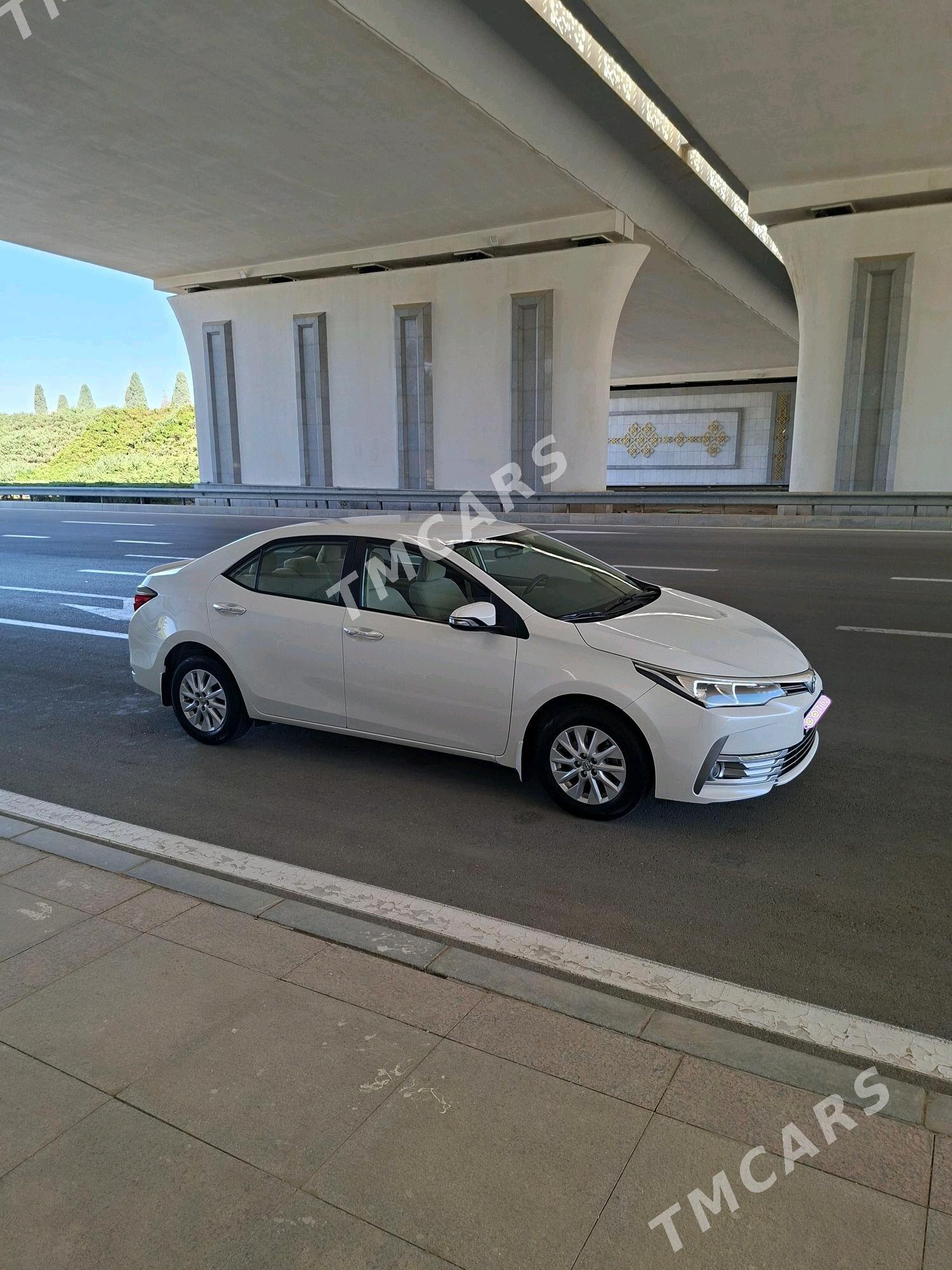 Toyota Corolla 2017 - 270 000 TMT - Aşgabat - img 3
