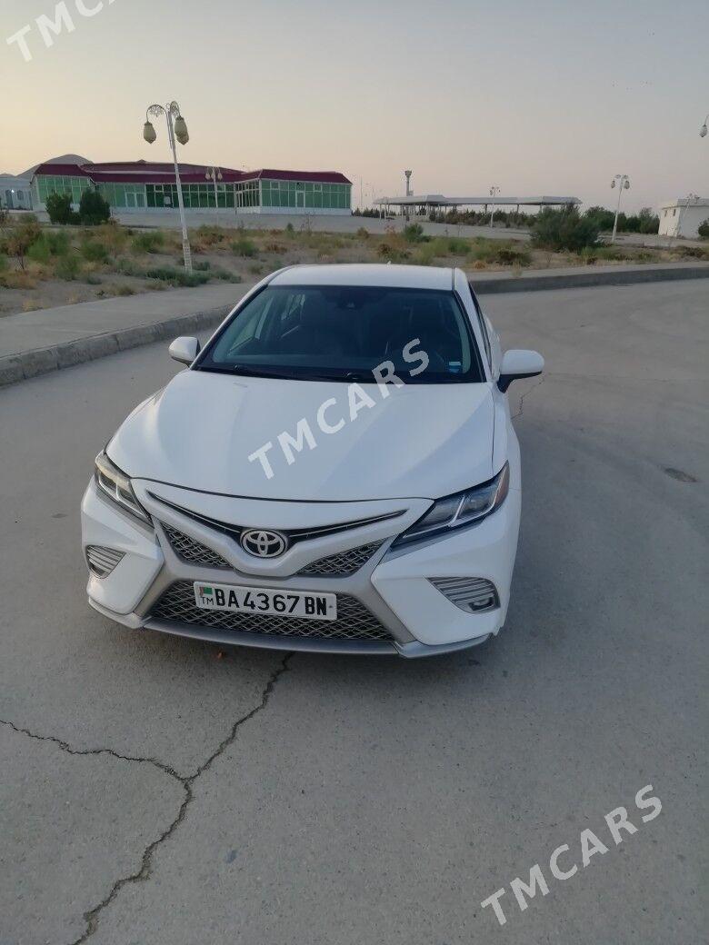 Toyota Camry 2019 - 320 000 TMT - Балканабат - img 4