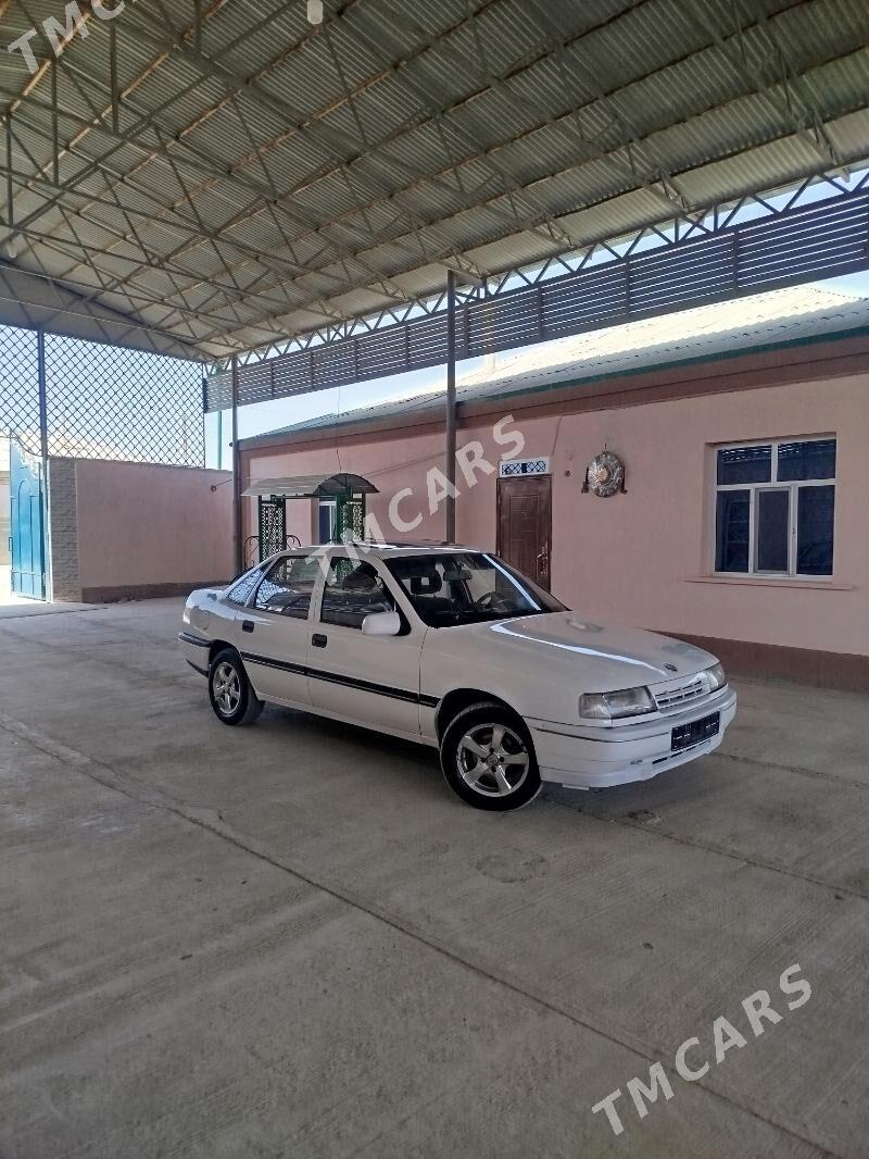 Opel Vectra 1991 - 40 000 TMT - Bäherden - img 3