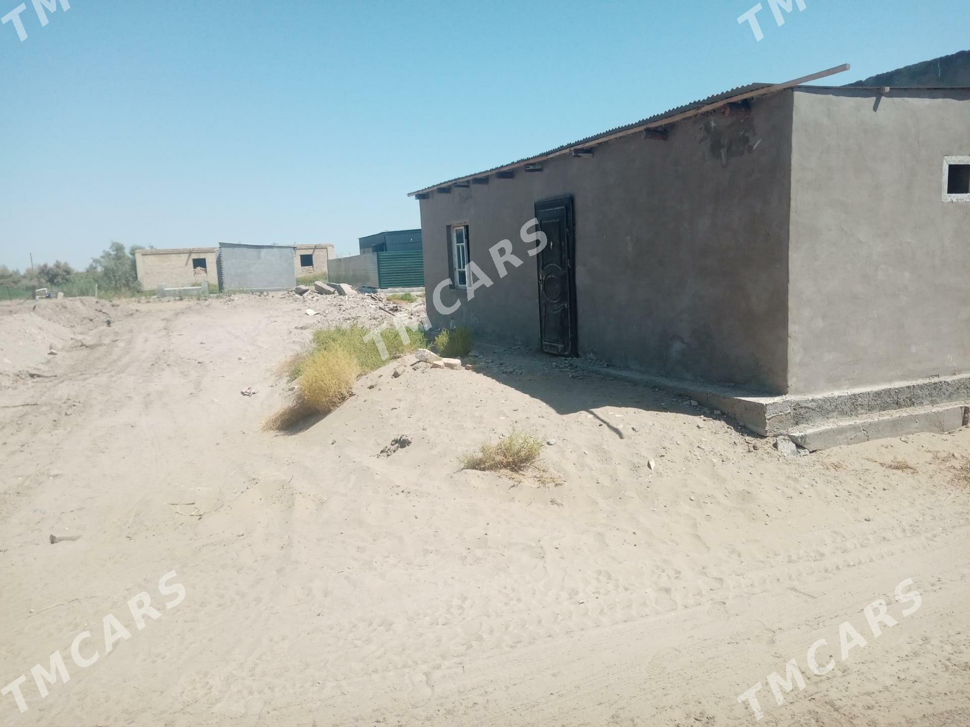 Daca 6 sotuk - Туркменабат - img 1