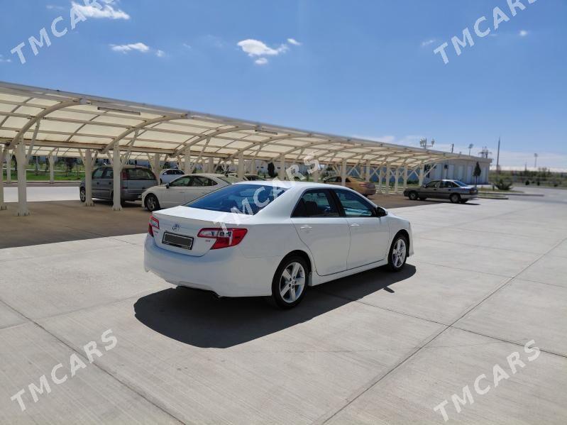 Toyota Camry 2013 - 240 000 TMT - Дашогуз - img 3