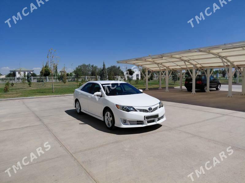 Toyota Camry 2013 - 240 000 TMT - Дашогуз - img 2