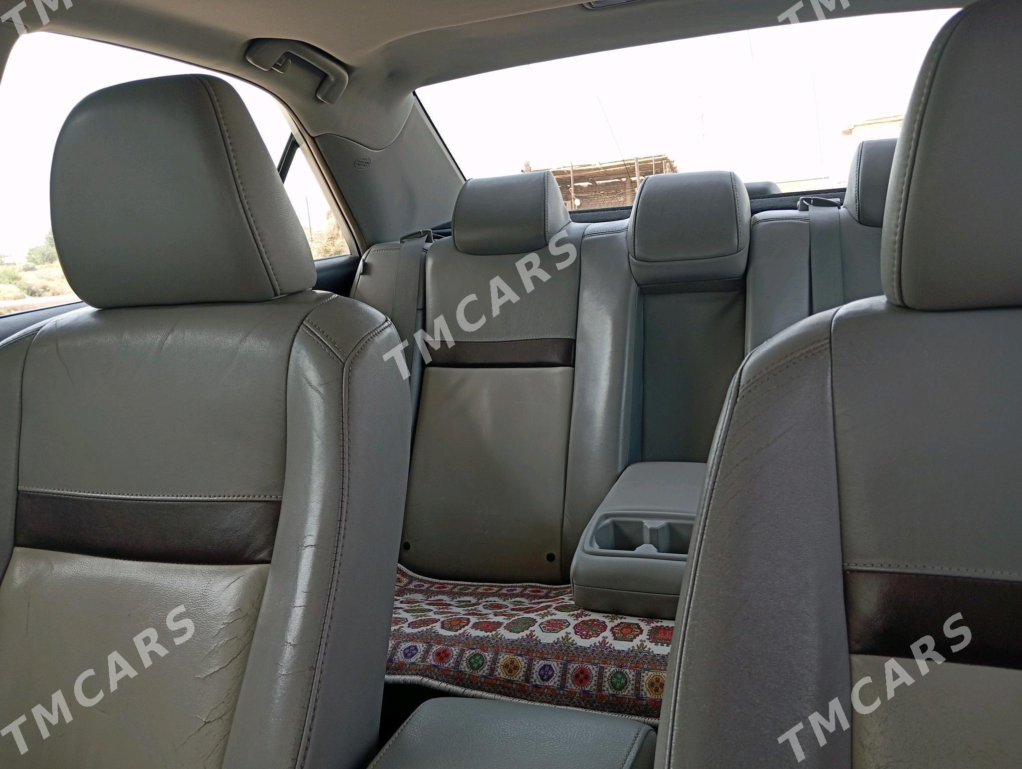 Toyota Camry 2012 - 210 000 TMT - Теджен - img 4