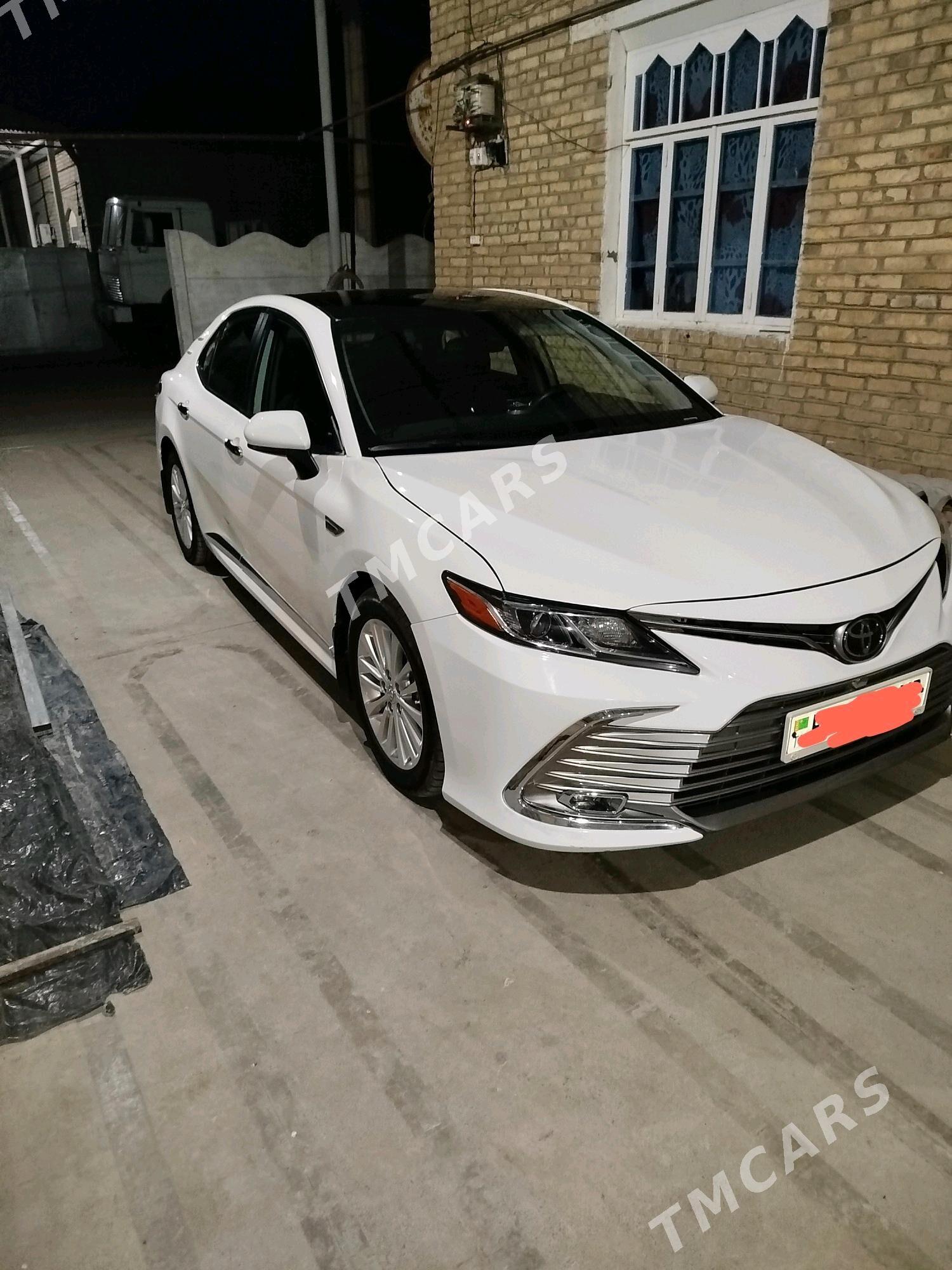 Toyota Camry 2022 - 280 000 TMT - Сакарчага - img 6
