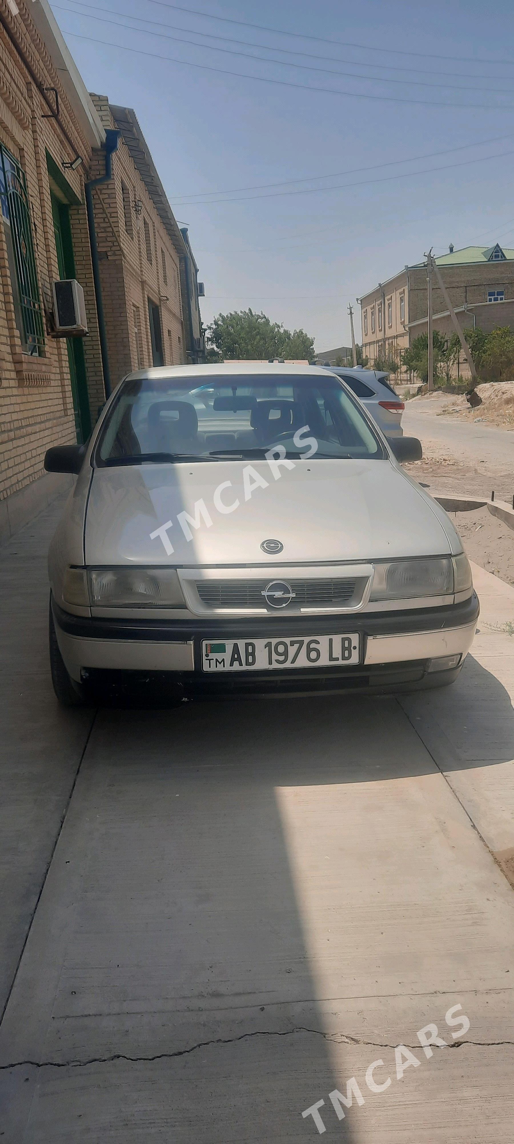Opel Vectra 1990 - 38 000 TMT - Туркменабат - img 3